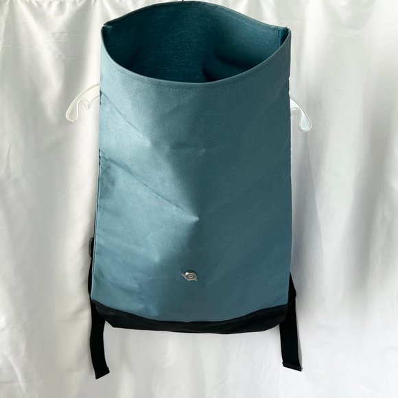 NWT Issey Miyake Parfums Blue Black Unisex Backpack Bag - Picture 10 of 16